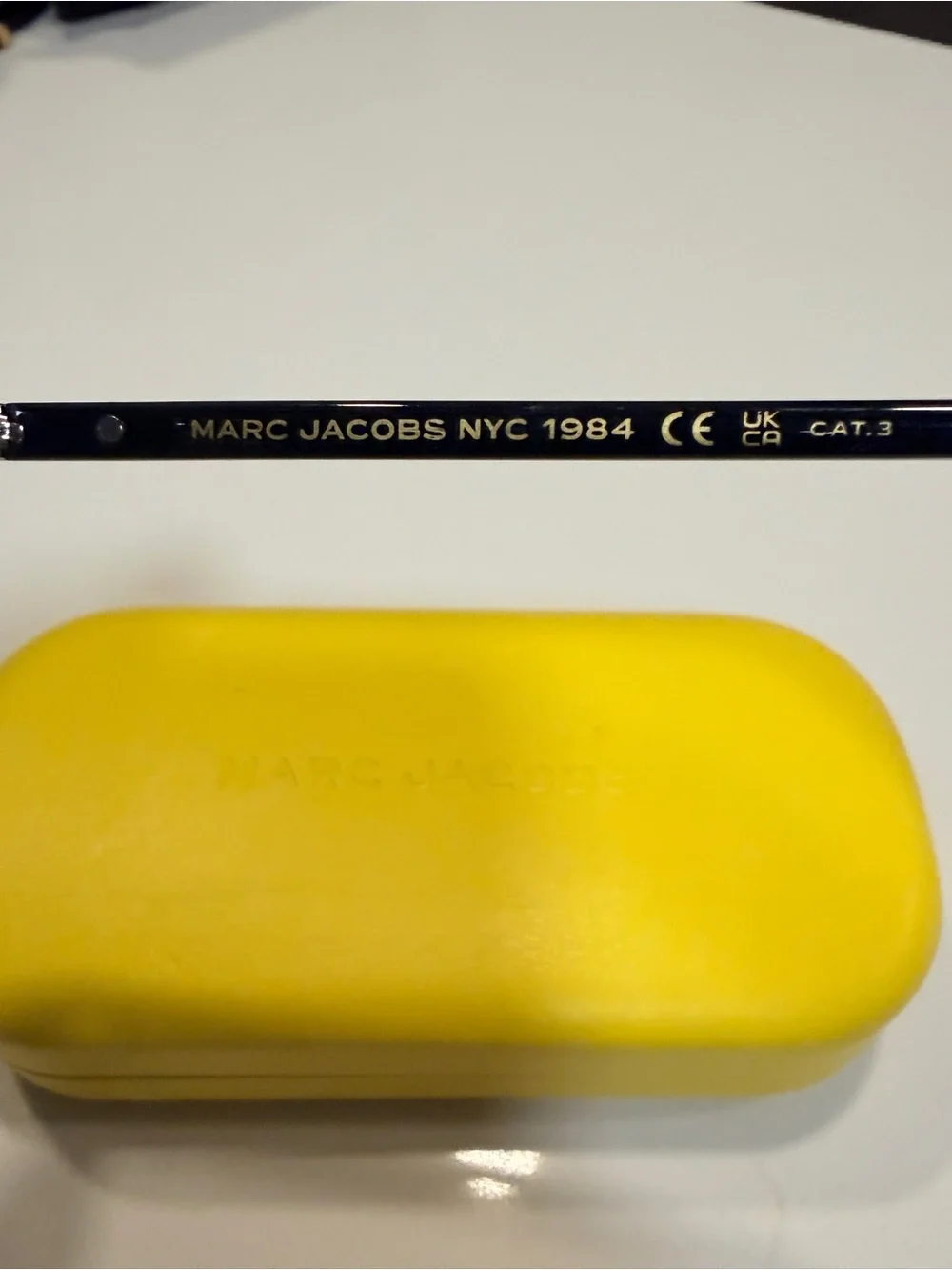 Marc Jacobs classic marc